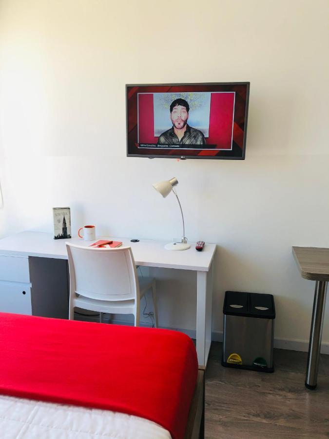 Esstudia 17-4 Hotel Богота Екстериор снимка