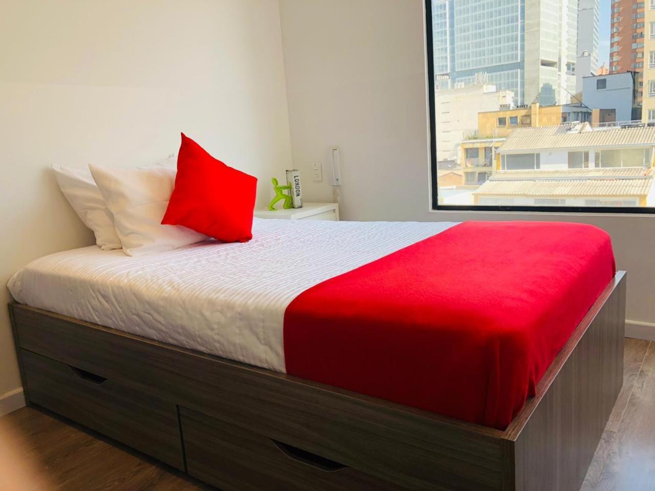 Esstudia 17-4 Hotel Богота Екстериор снимка